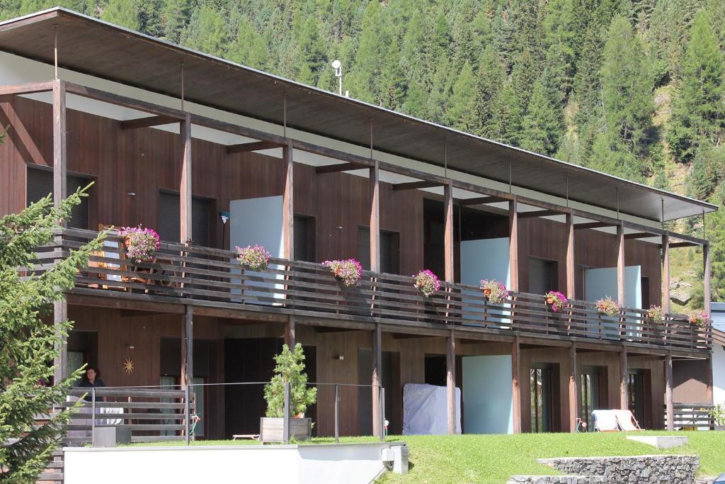 Residence Flora Solda Exteriér fotografie